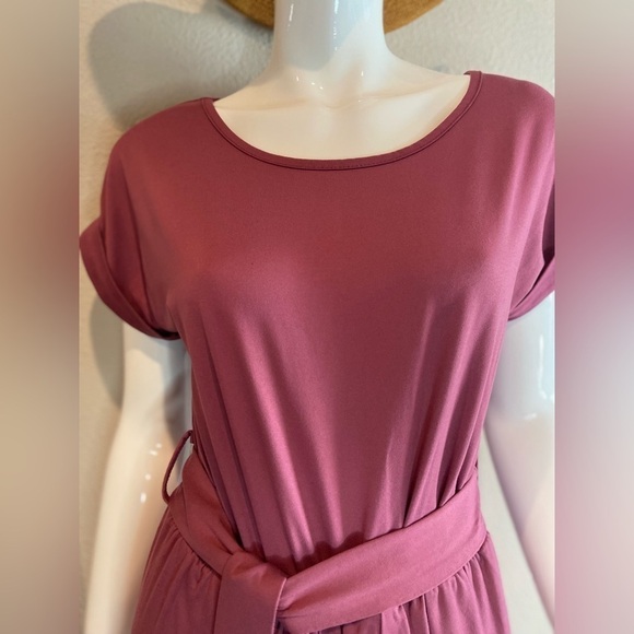 Soft Stretchy Wrap-Look Pull-Over Belted Dress~Short Rolled Sleeves~Size M - Picture 2 of 14